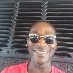 Meet your Posher, Isaac